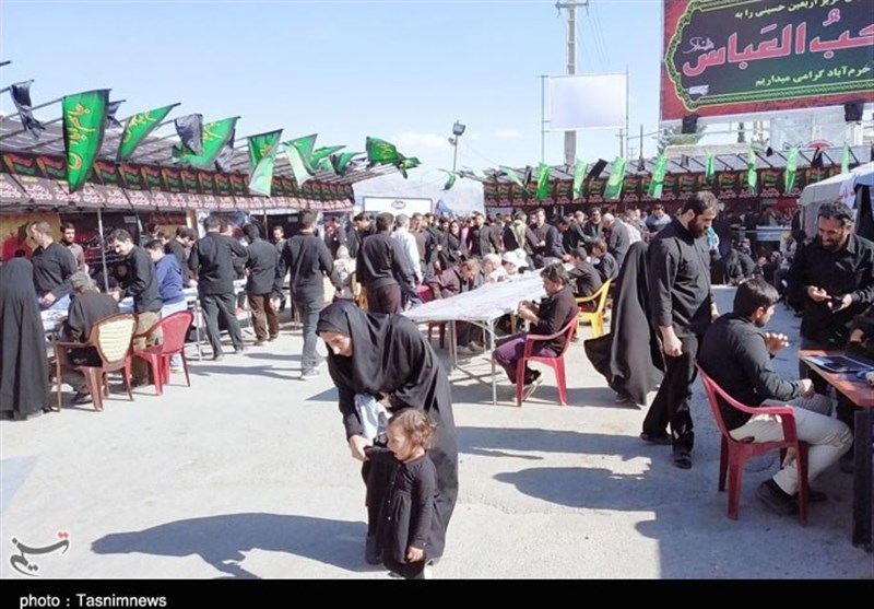 روایتی خواندنی از هدیه نیم میلیون دیناری موکب‌داران عراقی به موکب ایرانی در کربلا + تصویر