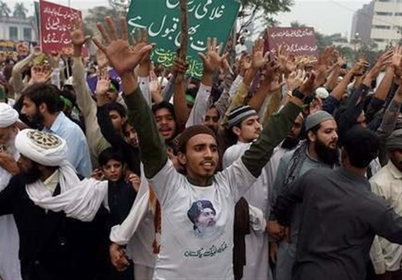 مذاکرات موفق میان دولت پاکستان و اعتصاب کنندگان /پایان اعتراضات خیابانی گروه‌های مذهبی