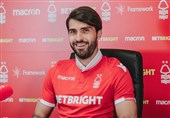 Nottingham Forest Signs Iranian Karim Ansarifard
