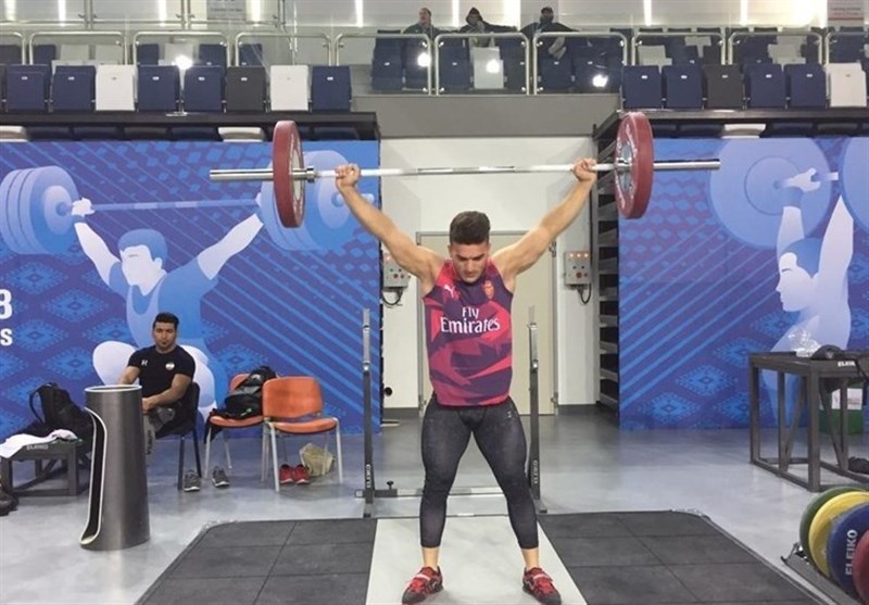 وزنه‌برداری قهرمان جهان| عارف خاکی: می‌خواهم خودم را به کادر فنی نشان دهم/ آمادگی‌ام صددرصد است