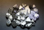 کشف الماس 100 قیراطی از زیر خاک در روسیه