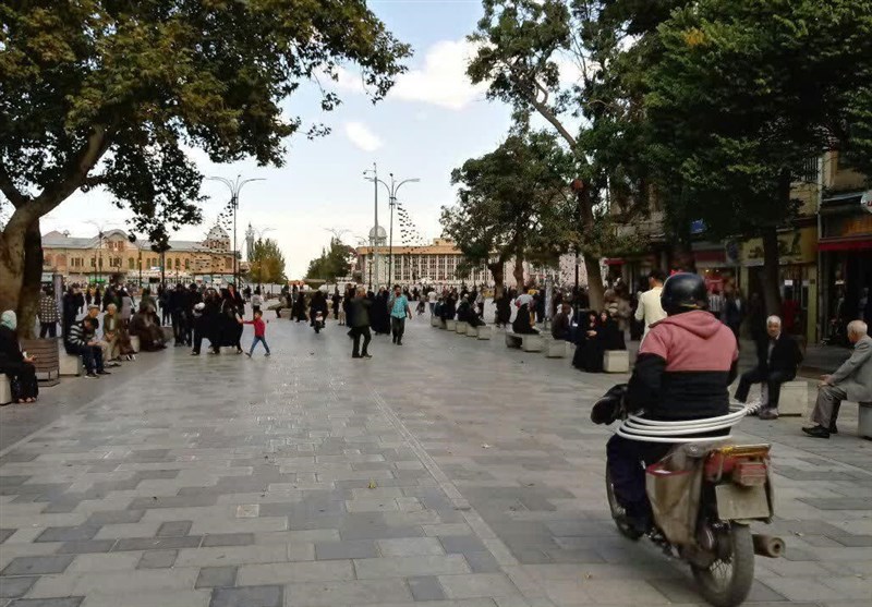 کلنگ‌زنی بزرگ‌ترین مرکز پیاده‌روی یاسوج؛ عمران شهری روی ریل قرار گرفت