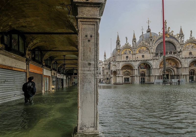 At Least 1000 People Evacuated As Flooding Hits Northern Italy