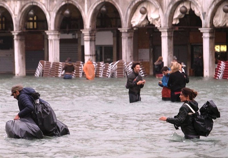 Massive Sicily Floods Leave at Least 10 Dead