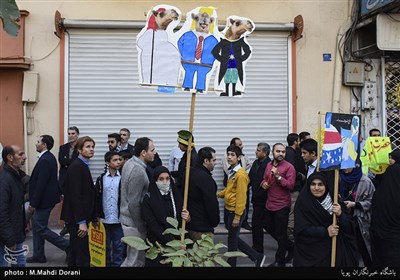 راهپیمایی ۱۳ آبان - تهران 