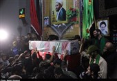 مراسم وداع با شهید مدافع حرم در قم به روایت تصویر