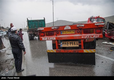 تصادف زنجیره ای در محور کرمانشاه به اسلام آباد غرب