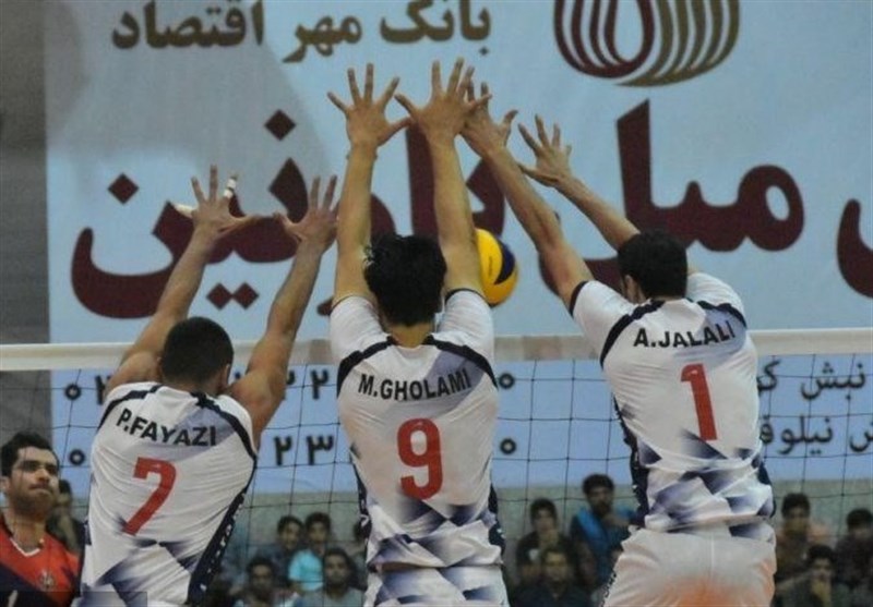 لیگ برتر والیبال| پیروزی سخت ورامینی‌ها در خانه/ فولاد سیرجان، تنها میهمان پیروز