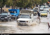 بارش باران در جاده‌های شمال