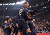 فوتبال جهان| منچستریونایتد با بازگشتی استثنایی گل رونالدو را پرپر کرد/ منچسترسیتی در شب برتری رئال مادرید و بایرن به صعود نزدیک شد