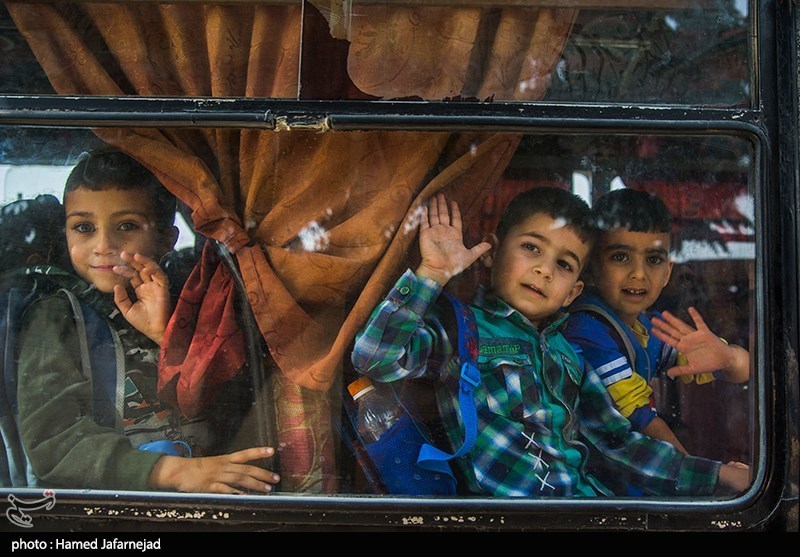 دانش آموزان مدرسه ابتدایی سوری، منطقه 