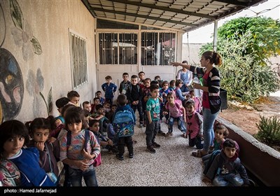 دانش آموزان مدرسه ابتدایی سوری، منطقه "الصبوره " در استان ریف دمشق