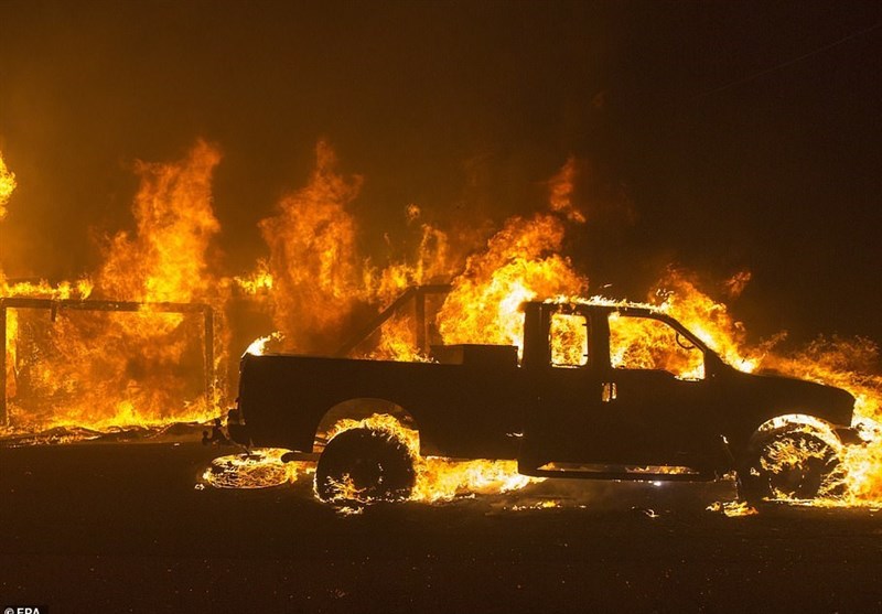 Residents Flee as Wildfire Chews Through Northern California (+Video)