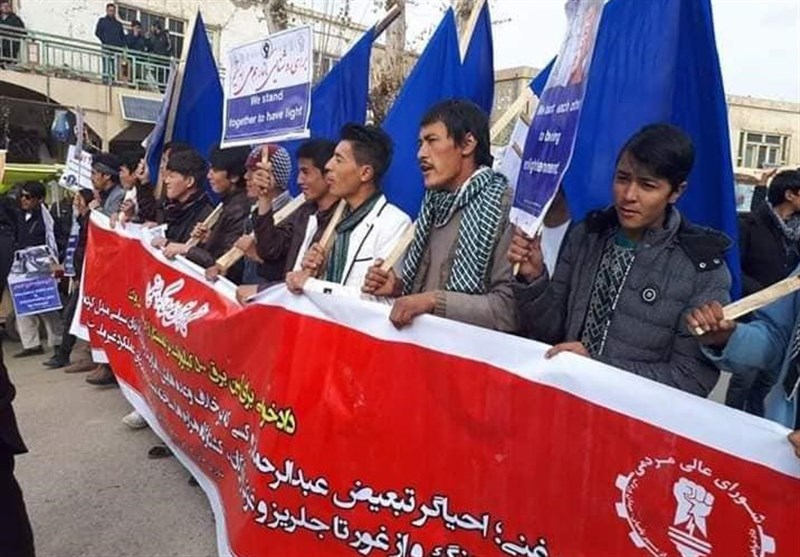 ادامه تظاهرات ضد دولتی در سفر اشرف غنی به ولایت بامیان در مرکز افغانستان