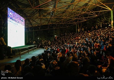 تماشای بازی فینال جام ملت های آسیا در پارک لاله تهران