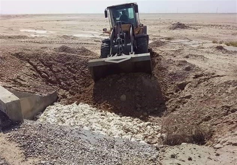 خوزستان| لاشه‌های مرغ‌های کشف شده به صورت اصولی و بهداشتی دفن شد