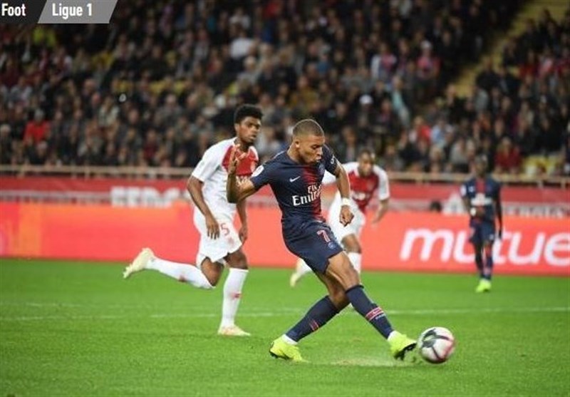 فوتبال جهان|سیزدهمین پیروزی متوالی پاری‌سن‌ژرمن با هت‌تریک کاوانی شکل گرفت