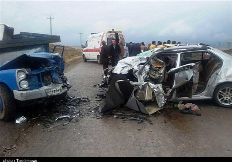 تصادف خونبار در محور نهاوند به فیروزان تاکنون 5 کشته برجای گذاشته است