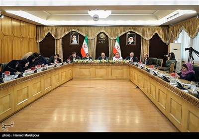 نشست خبری مسئولان امداد و بازسازی زلزله کرمانشاه