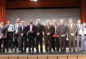 أختتام الدورة الأولی لمنافسة کنز العلمیة