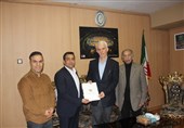 حضور اسبقیان در فدراسیون کشتی