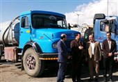 آستان قدس رضوی 3 دستگاه تانکر آبرسانی به روستاهای خراسان جنوبی اهدا کرد