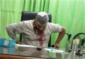 حمله به پزشک یکی از درمانگاههای مشهد را از طریق قانونی پیگیری میکنیم