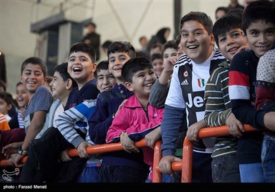 شادپیمایی عروسک ها در سرپل ذهاب