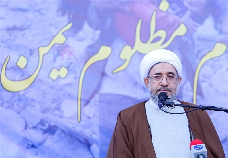 آیت‌الله اراکی: فروپاشی آل‌سعود نزدیک است/ ملت ایران با تمام توان از مقاومت یمنی‌ها حمایت می‌کند