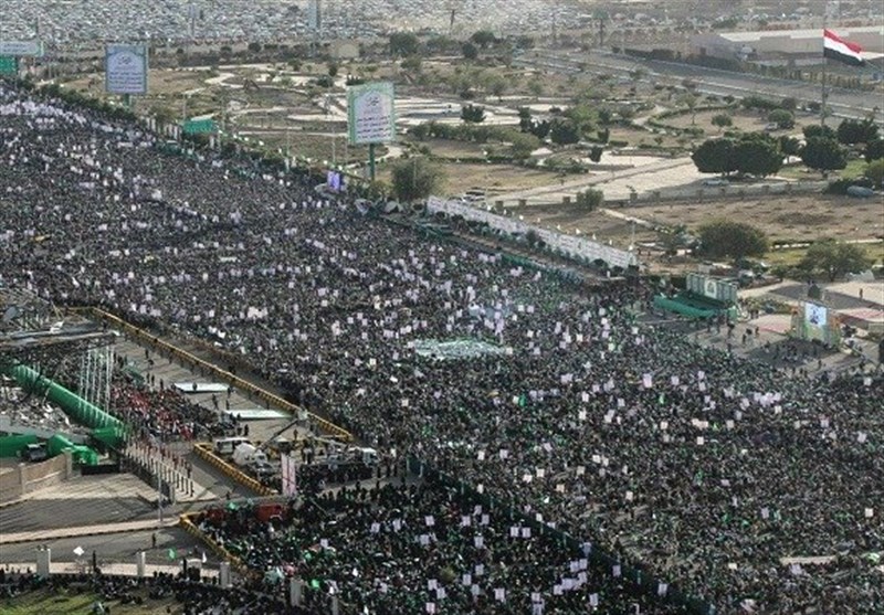 حشود ملیونیة تحیی ذکرى المولد النبوی الشریف بالعاصمة صنعاء