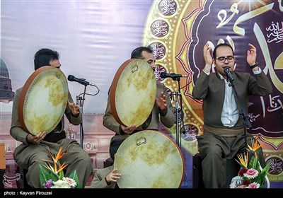 مراسم مولودی خوانی در مسجدجامع سنندج