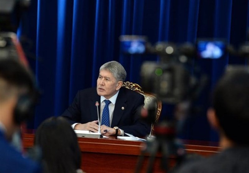 نماینده پارلمان قرقیزستان: آتامبایف به دنبال انقلاب سوم است