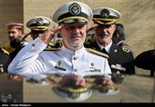 امیر دریادار حسین خانزادی فرمانده نیروی دریایی ارتش در پایان نشست خبری