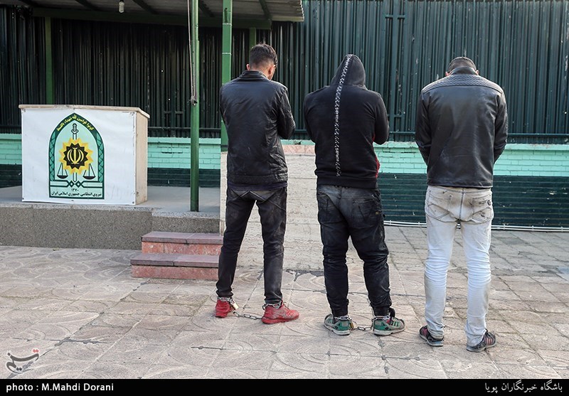 قزوین|دستگیری سارقان تابلوهای برق در تاکستان