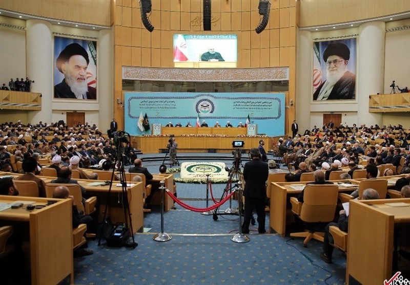 World’s Biggest Gathering of Islamic Scholars Opens in Tehran