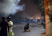 خادم رضوی کی گرفتار کے خلاف پرتشددمظاہرے، متعدد گاڑیاں نذر آتش