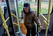 اتوبوس‌هایی که برای بی‌خانمان‌های روسیه خانه شدند+فیلم
