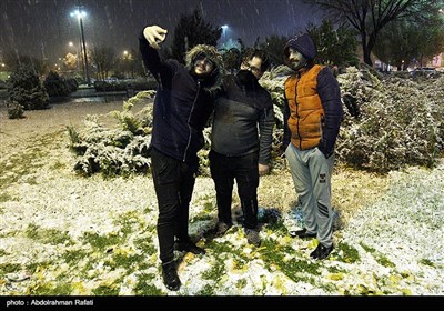 بارش اولین برف پاییزی در همدان