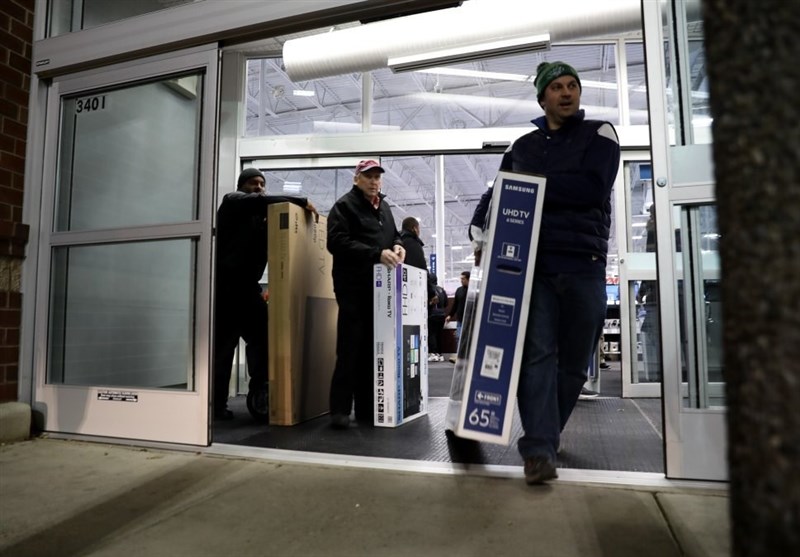 Black Friday Madness Strikes at US Stores (+Video)