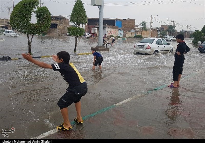 وضعیت منطقه کوی علوی اهواز در پی بارش باران+ تصویر