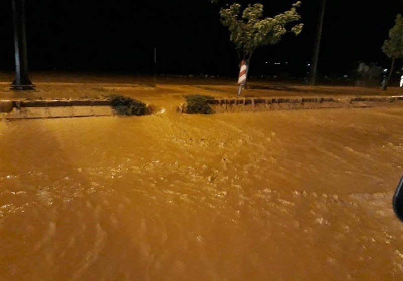 کانال‌های مسکن مهر پلدختر لایروبی شود