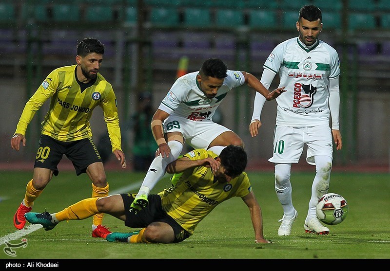 میلاد فخرالدینی: نمازی مربی خوبی بود ولی از فوتبال ایران شناخت نداشت/ نتیجه نگرفتن ذوب‌آهن یک اتفاق است