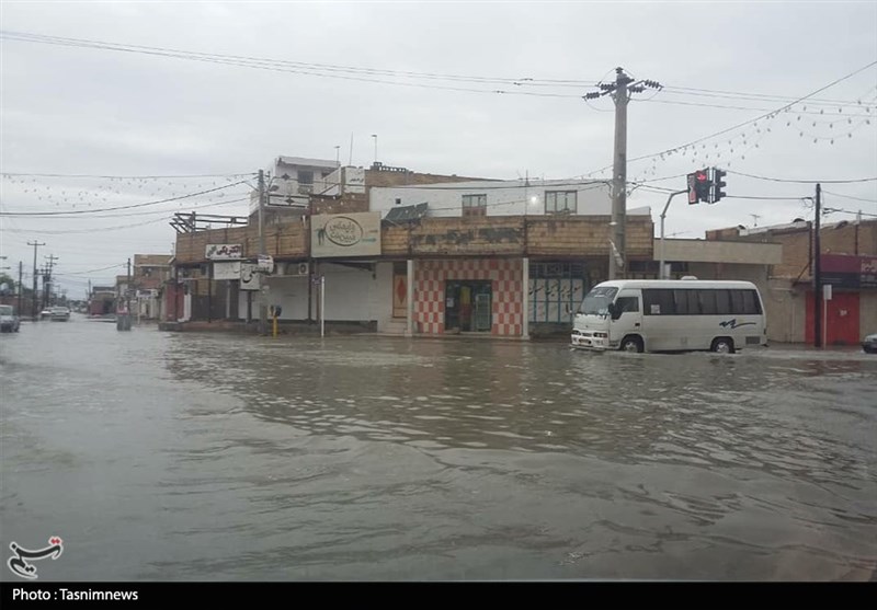 خوزستان| ستاد بحران بندر ماهشهر به فکر آبگرفتگی معابر و قطعی برق پس از باران باشد