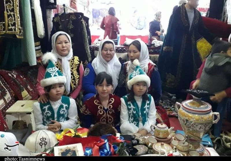 جشنواره بین‌المللی اقوام| نمایشگاه صنایع‌دستی استان‌های کشور در گنبدکاووس برپا شد