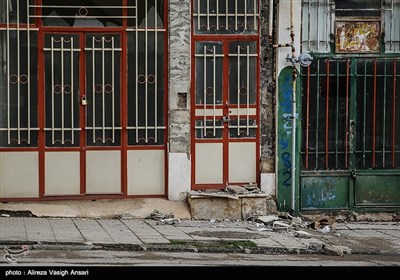 Quake Causes Panic in West Iran
