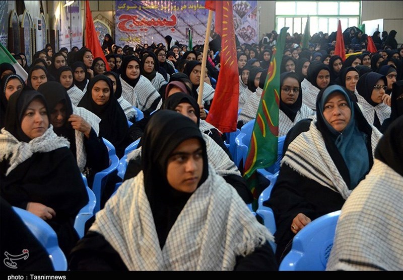 تجمع بزرگ بسیجیان در سالن شهید آسمانی اردبیل برگزار شد+فیلم