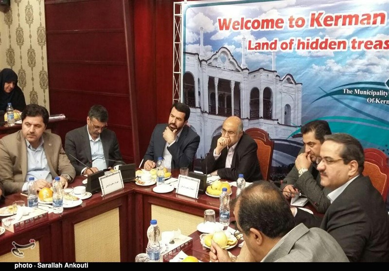 امکان صدور ویزا برای گردشگران خارجی در فرودگاه کرمان وجود دارد