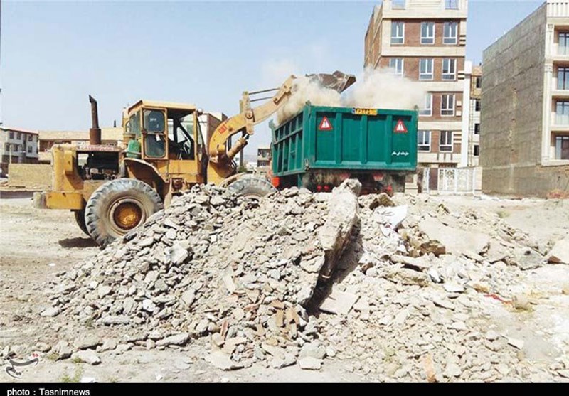 بلاتکلیفی مردم در مناطق زلزله‌زده کرمانشاه؛ بسیاری از واحدهای مسکونی ‌هنوز در ‌پی‌ریزی قرار دارد