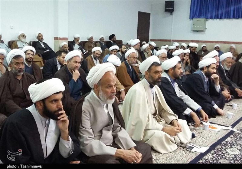 نشست نماینده ولی‌فقیه در استان کرمان با روحانیون و ائمه جماعات+تصاویر