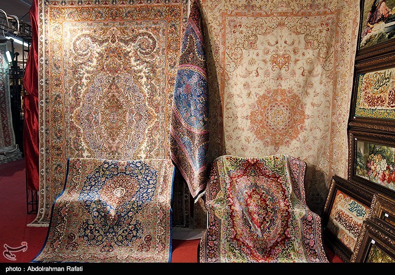 فعالان حوزه فرش دستباف بیمه می‌شوند/ دعوت از استارت‌آپ‌ها برای صادرات فرش ایرانی